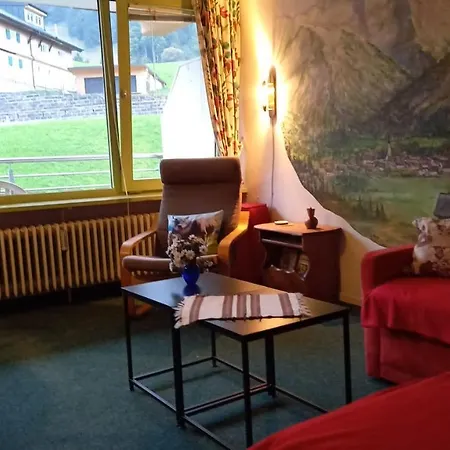 Aparthotel 333 Mit Schwimmbad Kleinwalsertal Mittelberg Exterior photo