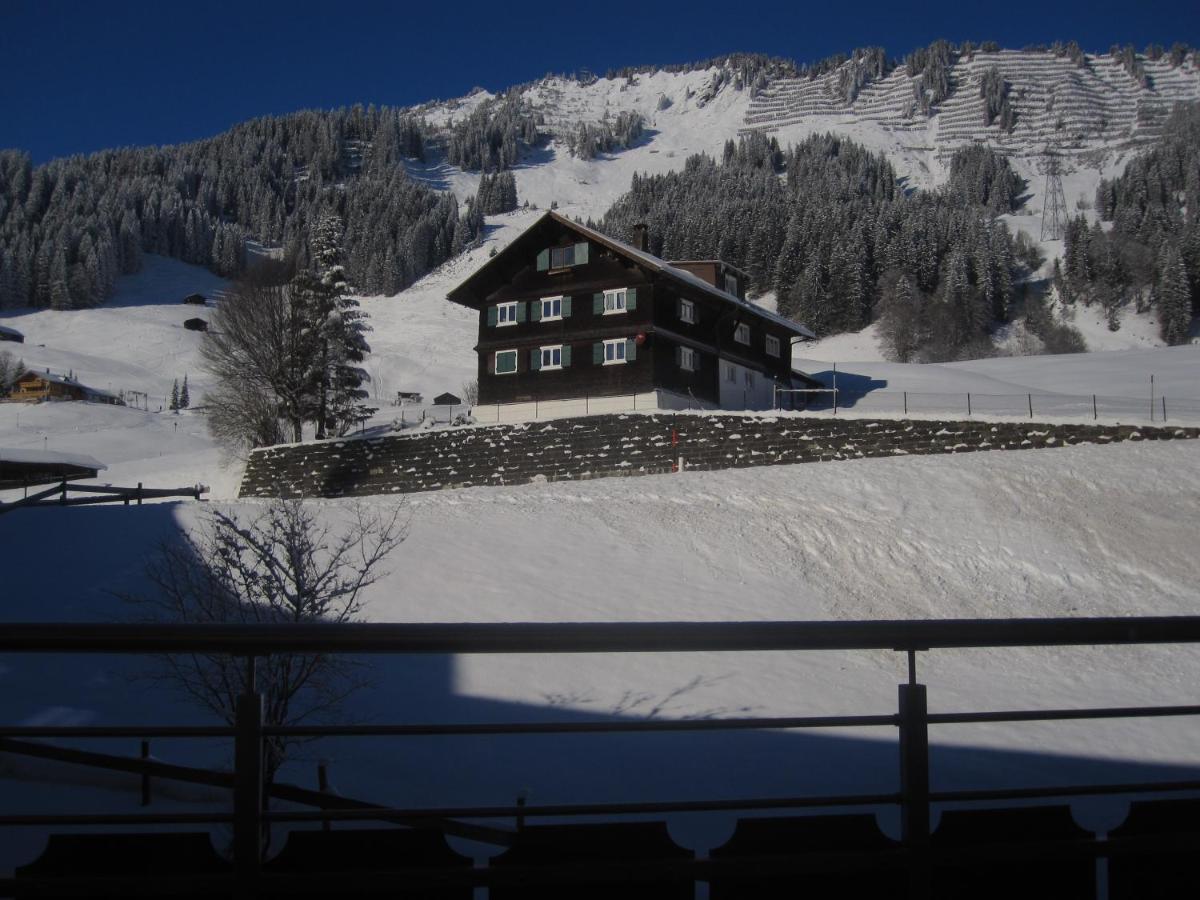 333 Mit Schwimmbad Kleinwalsertal *