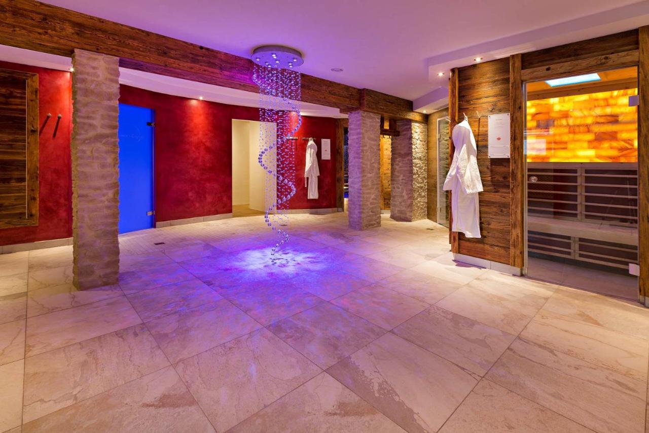 Apartment 333 Mit Schwimmbad Kleinwalsertal *
